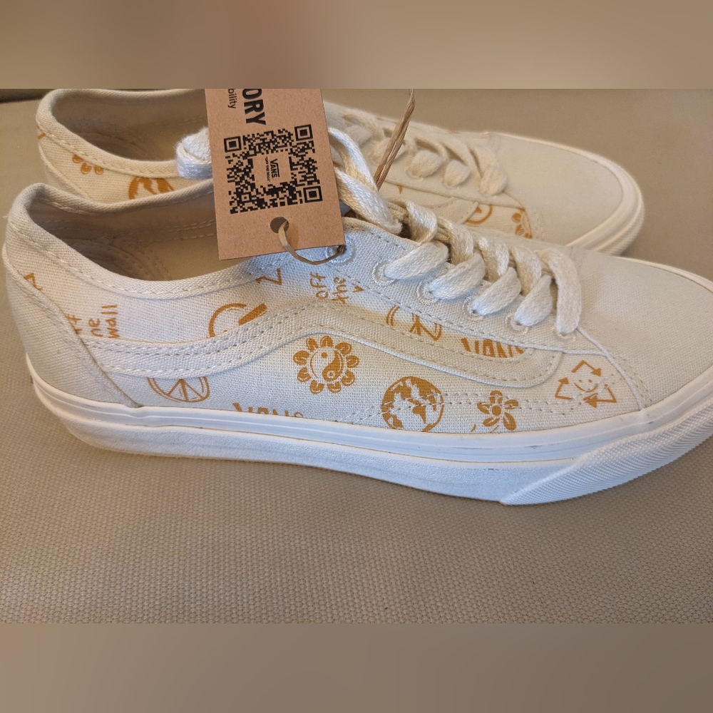 NEW Vans Eco Theory In Our Hands Old Skool Shoes women's 7